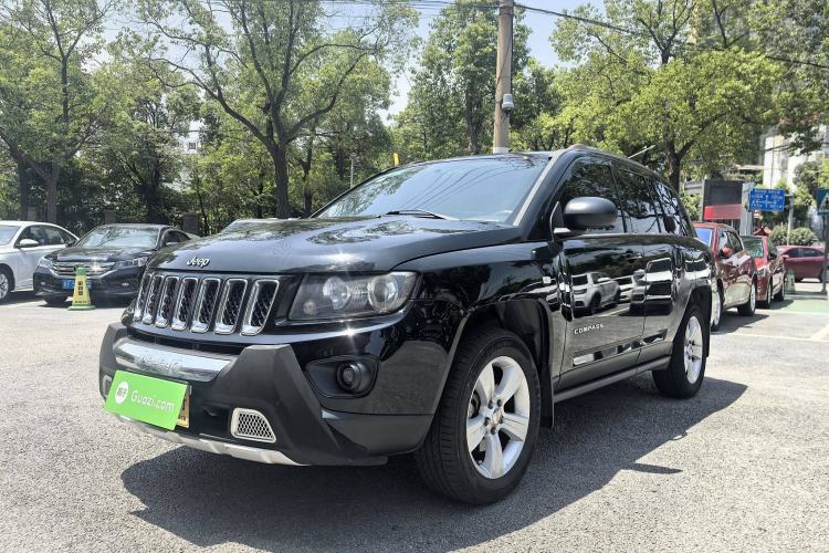 Used Jeep Compass 2014 2.0L two-wheel drive sport version