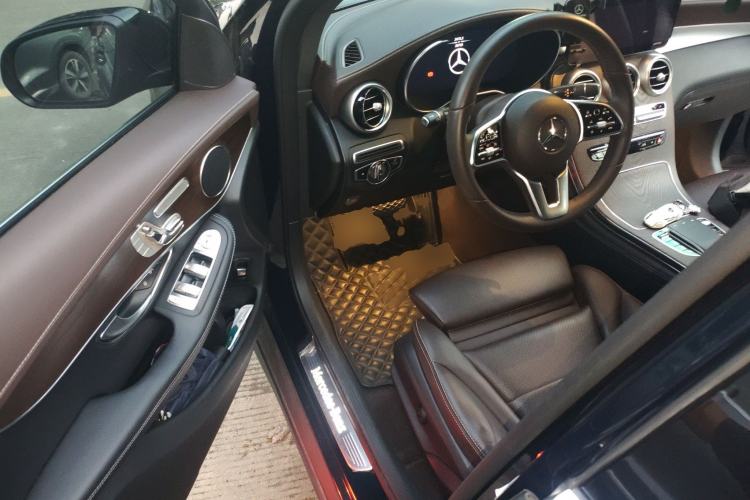 Used Mercedes-Benz GLC 2021 GLC 260 L 4MATIC Luxury Model