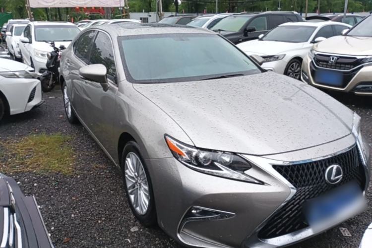 Used Lexus ES 2015 200 Elite Edition
