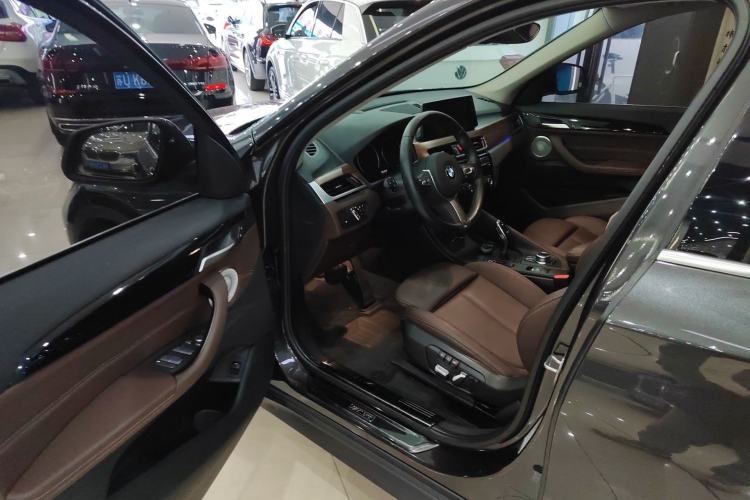 Used BMW X1 2022 sDrive25Li Leading Model
