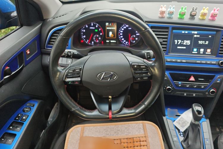 Used Hyundai Elantra (6th Generation / Lingdong) 2018 1.4T Dual-Clutch Xuan Dong · Dynamic Edition Steering Wheel