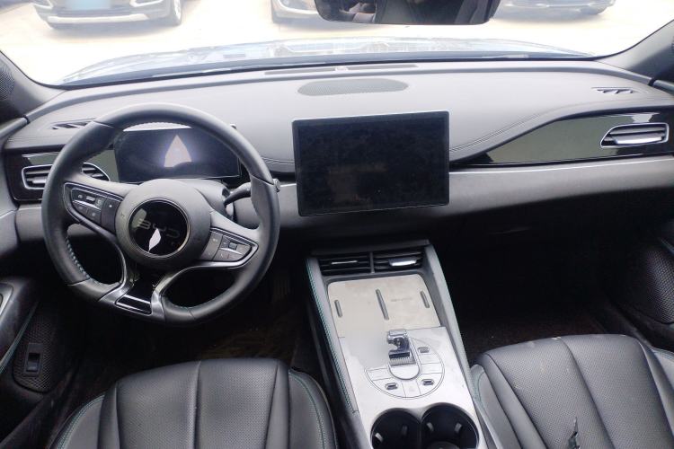 Used BYD Seal 06 New Energy 2024 DM-i 80KM Prestige Model Center Console