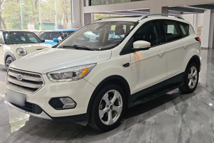 Used Ford Kuga 2018 EcoBoost 180 Two-Wheel-Drive Platinum Edition