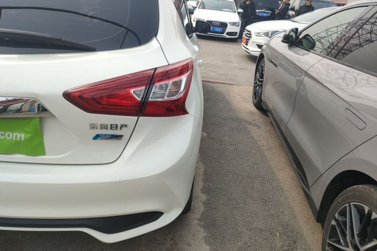 Used Nissan Tiida 2016 1.6L CVT Smart Drive Edition Right Rear Taillight