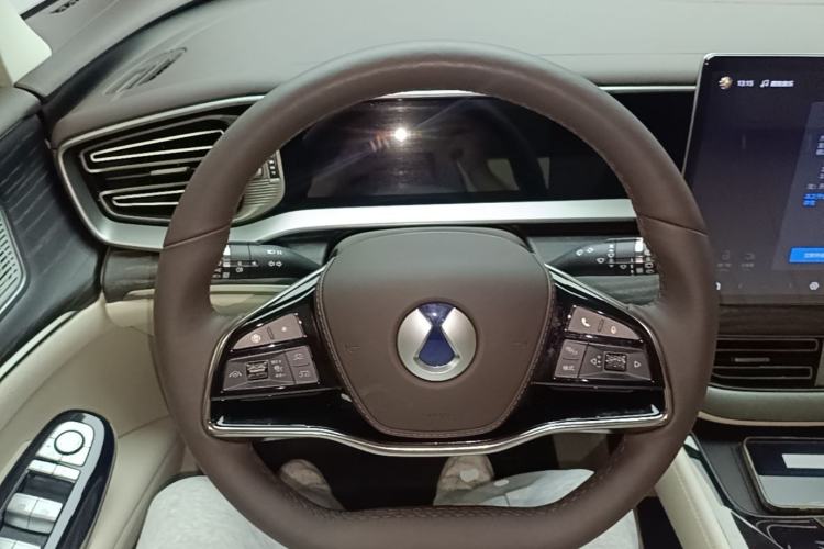 Used Denza D9 2024 DM-i 980 Four-Wheel Drive Prestige Model