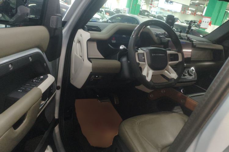 Used Land Rover Defender 2022 110 P400 Dark Edition
