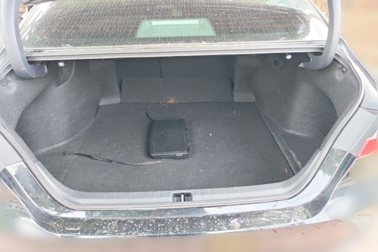 Used Toyota Camry 2019 Revised Version Dual-Engine 2.5 HG Luxury Edition Trunk