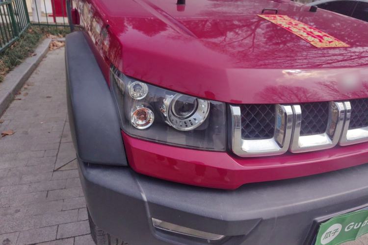 Used BAIC Off-Road BJ40 2016 40L 2.0T Manual All-Wheel Drive Prestige Edition
