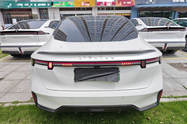 Used Lynk & Co 07 2024 EM-P 126 Long-Range Pro Rear