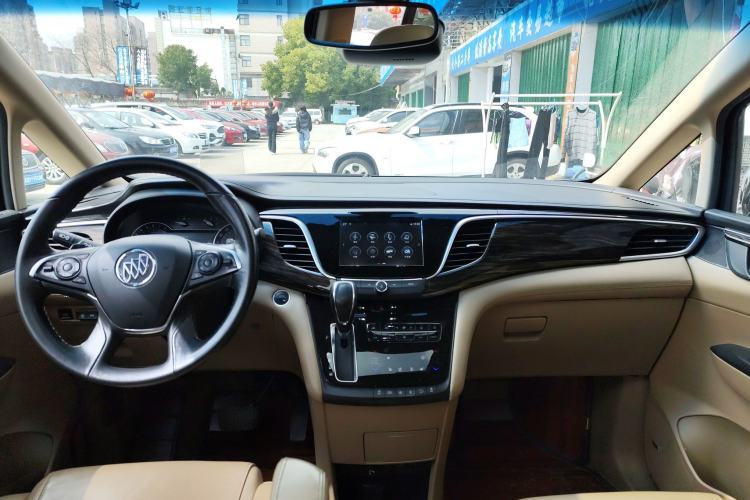 Used Buick GL8 2017 ES 28T Flagship Model China V Standard
