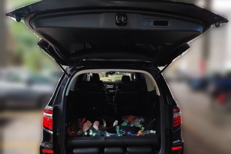 Used Honda Elysion 2016 2.4L Comfort Edition Trunk