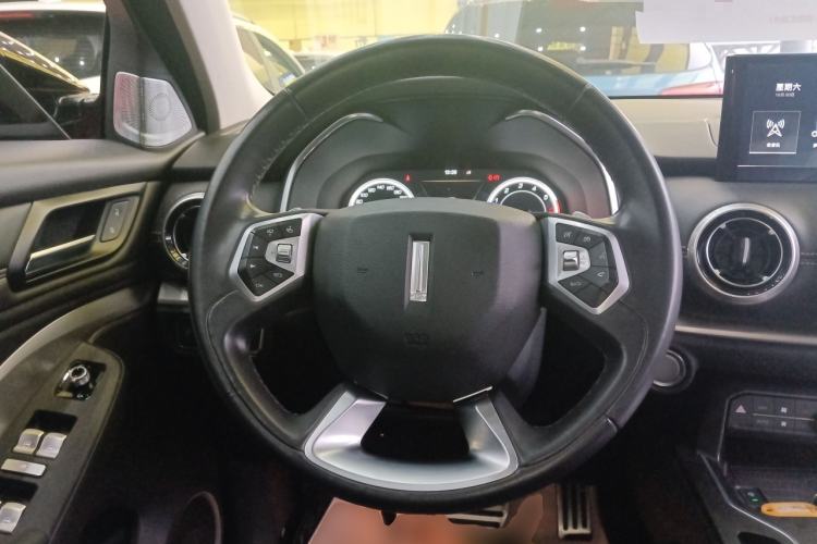 Used Wey VV6 2018 2.0T Two-Wheel-Drive Ultra-Luxury Version China V Standard