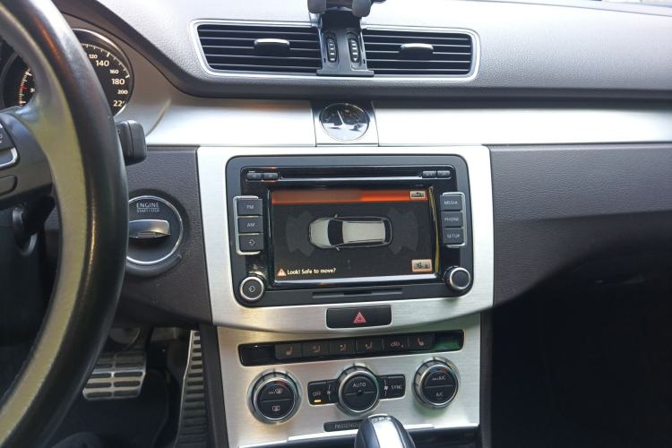 Used Volkswagen Magotan (Import) 2012 Travel Edition 2.0 TSI 4x4 Comfort Version