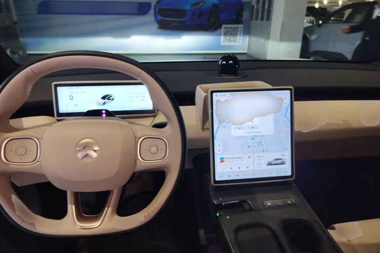 Used Nio ET5 2024 100 kWh Center Console