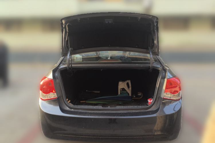 Used Chevrolet Cruze 2013 1.6L SL Sunroof Edition MT
