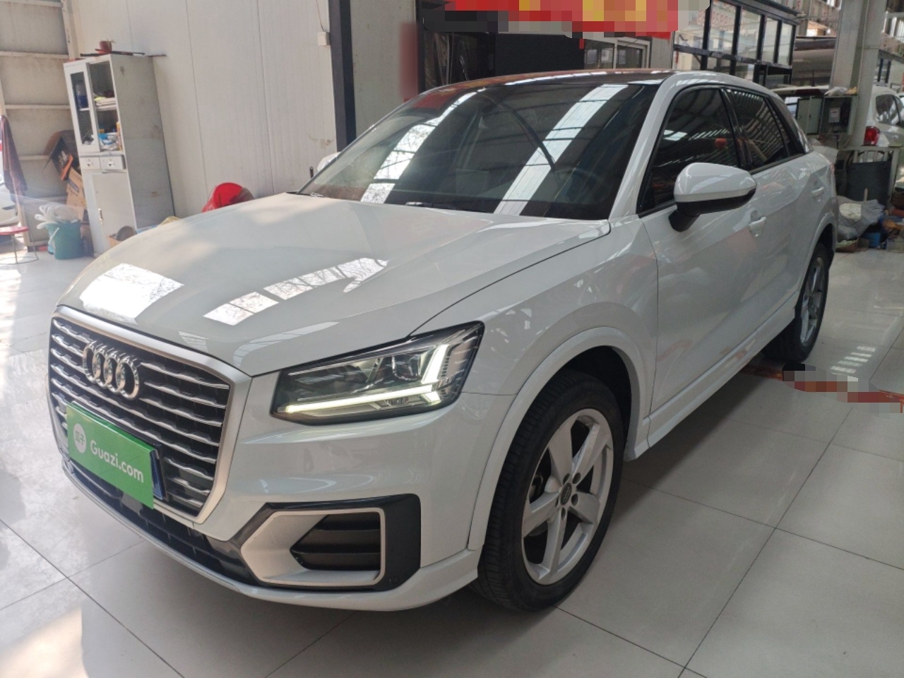 Parte inferior delantera