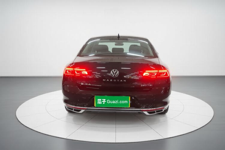 Used Volkswagen Magotan 2025 Zhongxiang Version 280TSI DSG Comfort Edition Rear