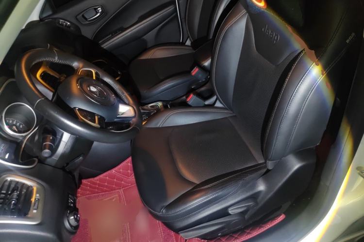 Used Jeep Compass 2017 200T Automatic Family Edition
