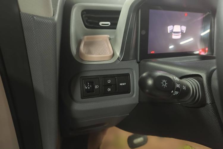 Used Wuling Hongguang MINIEV 2022 Macaron Premium Model – Lithium Iron Phosphate