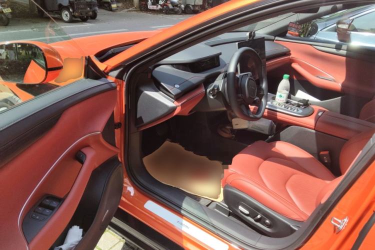 Used Xiaomi Auto SU7 2024 Rear-Drive Ultra-Long Range Advanced Pro-Level Intelligent Driving Version Driver Seat