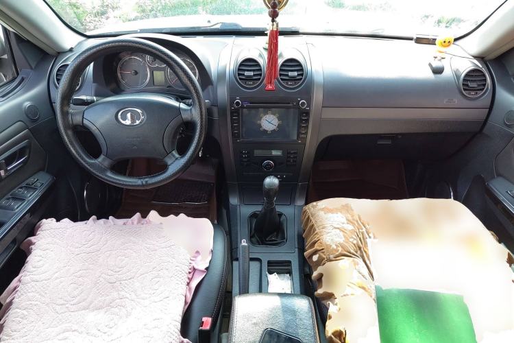 Used Haval H5 Classic 2012 ZhiZun Edition Green & Quiet 2.0T Manual Two-Wheel Drive Comfortable Model