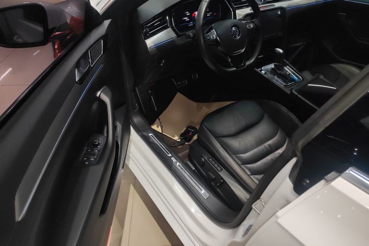 Used Volkswagen FAW-Volkswagen CC 2020 330TSI Glamour Edition China VI Standard