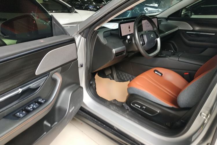 Used XPeng P7 2022 480 Standard Range Smart Drive Edition
