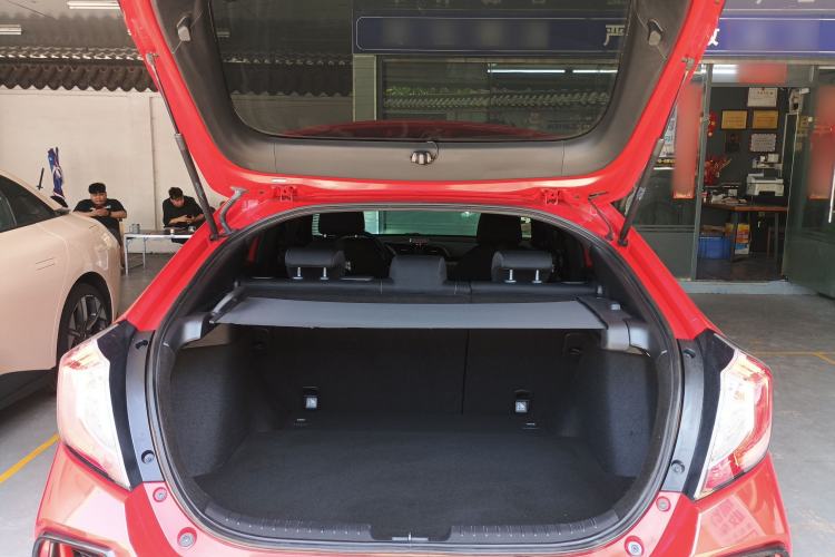 Used Honda Civic 2021 HATCHBACK 220TURBO CVT Trendy Cool Edition Trunk