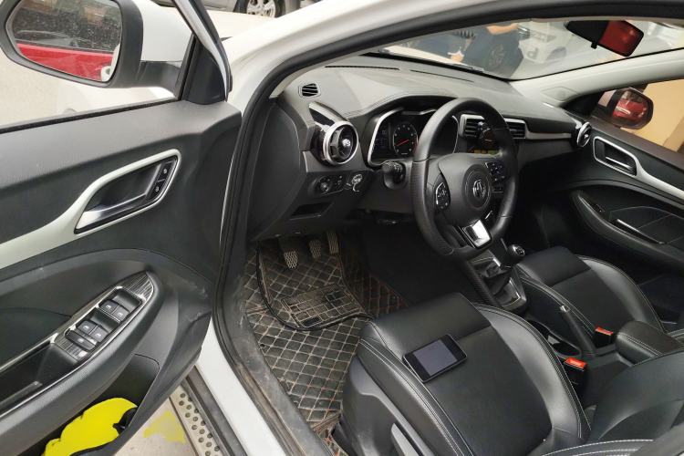 Used MG ZS 2018 1.5L Manual Elite Edition China V standard Driver Seat