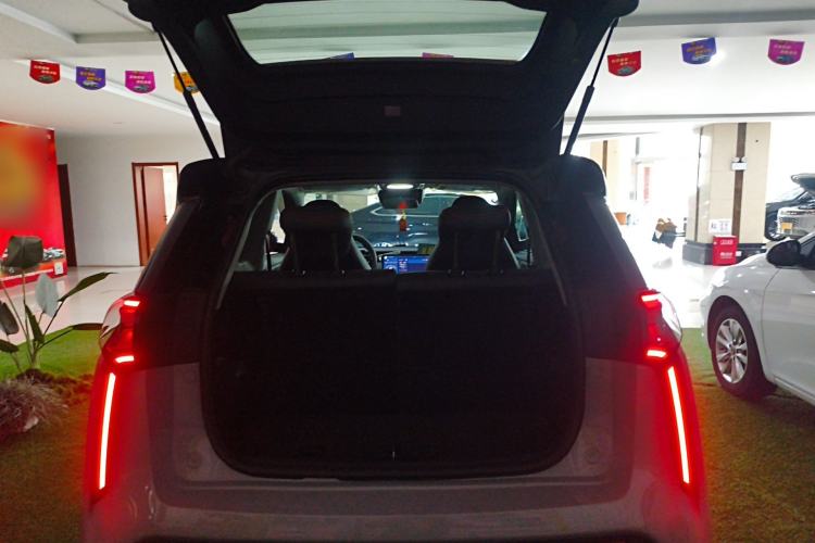 Used Chery New Energy Boundless Pro 2022 301km "Divine Beast" Version with Lithium Iron Phosphate Trunk