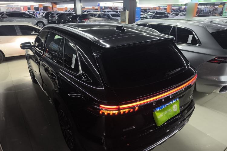 Used Geely Auto Monjaro L 2025 Dongfang Yao 2.0TD Automatic Jinzhao Edition
