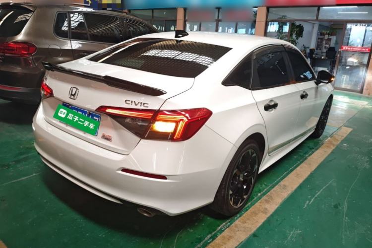 Used Honda Civic 2022 240TURBO CVT Dynamic Edition
