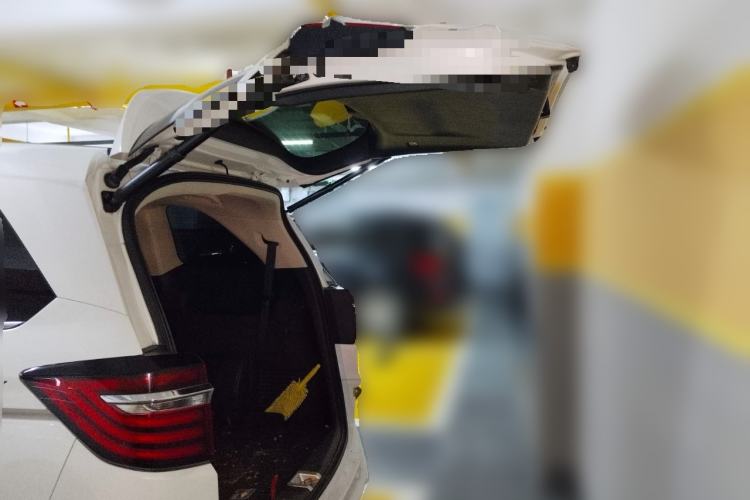 Used Honda Elysion 2016 2.4L Supreme Edition
