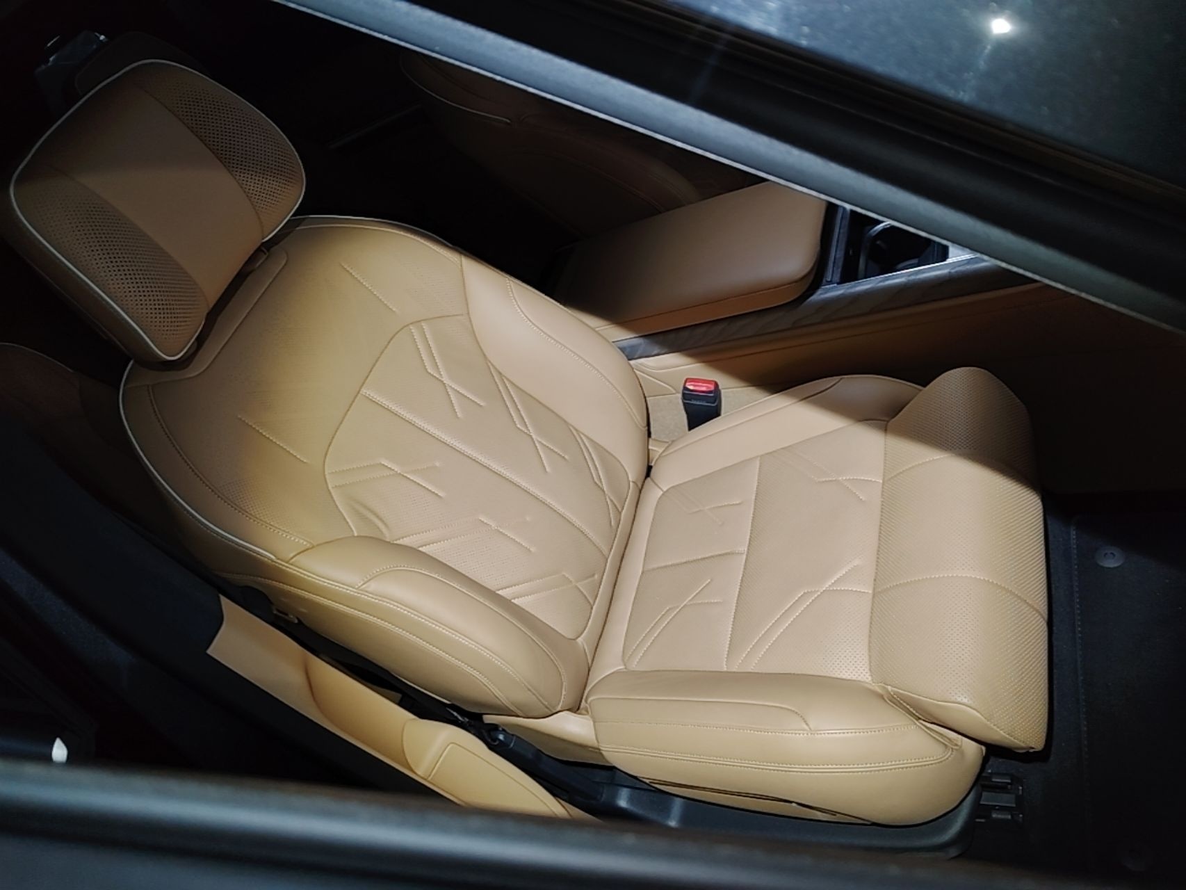 Zeekr 9X 2025 Ultra Edition 70kWh — снимка 19