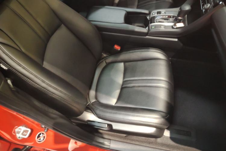 Used Honda Civic 2021 HATCHBACK 220TURBO CVT New Trendsetter
