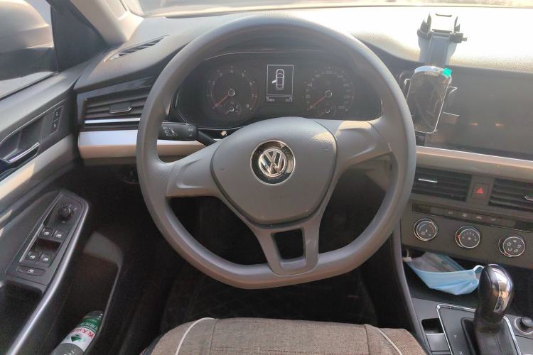 Used Volkswagen Bora 2020 1.5L Automatic Fashion Edition Steering Wheel