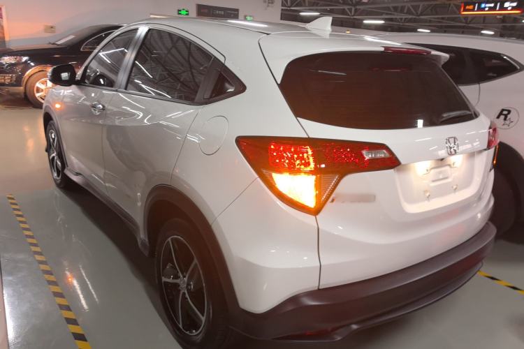 Used Honda Vezel 2020 1.5L CVT Pioneer Edition
