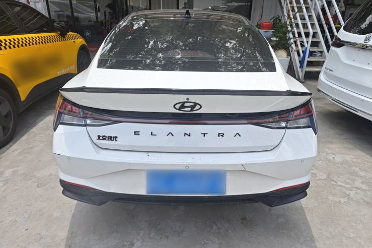 Used Hyundai Elantra 2022 1.5L CVT 20th Anniversary Edition
