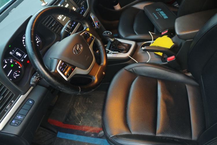 Used Hyundai Elantra (6th Generation / Lingdong) 2016 1.6L Automatic ZhiXuan – Elite Version
