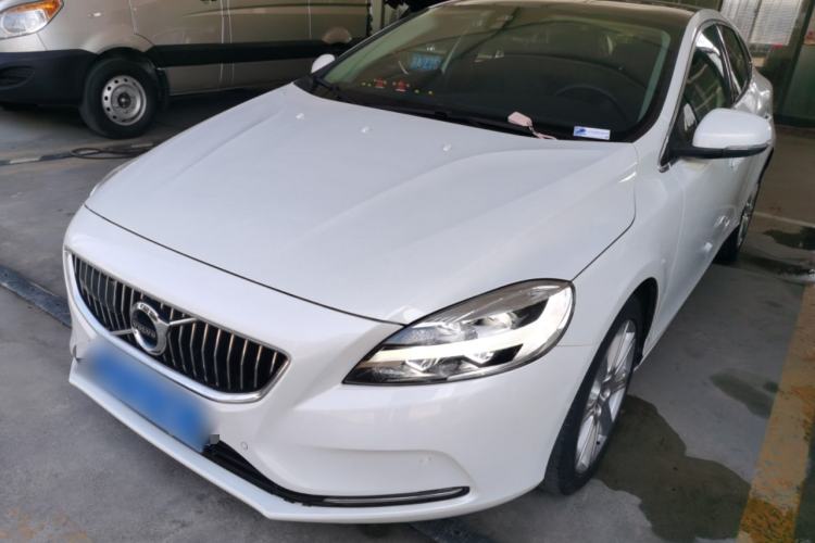 Used Volvo V40 2017 T3 Zhiya Edition