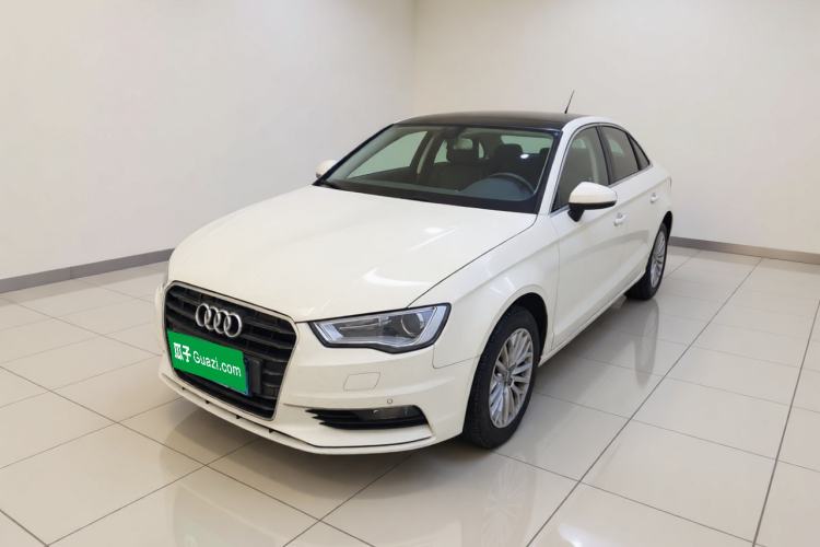 Used Audi A3 2014 Limousine 35 TFSI Automatic Fashion Model Guazi used car, China used car export, Used car for sale, Used cars, Cheapest cars for sale