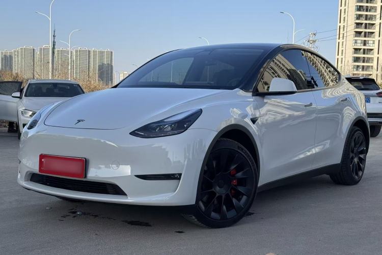 Used Tesla Model Y 2022 Long-Range All-Wheel-Drive Version
