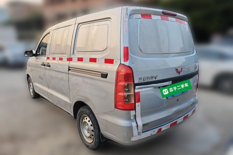 Used Wuling Hongguang V 2019 1.5L Jingqu Edition Sealed-Window Vehicle China VI LAR Rear Left 45 Deg