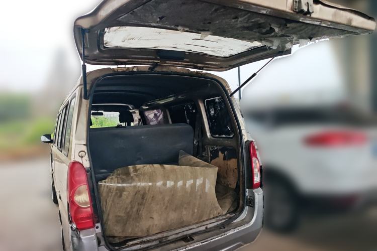 Used Wuling Rongguang 2021 1.5L Extended Standard Version with Air Conditioning – L3C