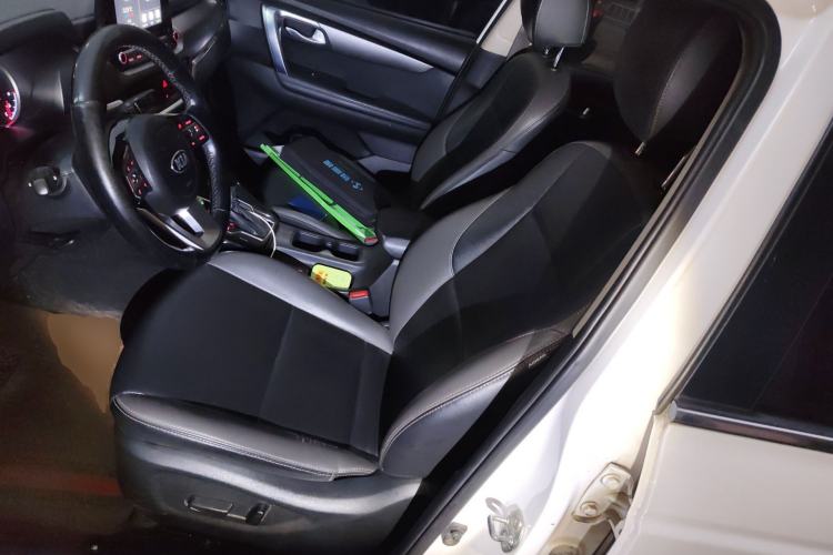 Used Kia Sportage R 2019 2.0L Automatic Smart Luxury Edition Left Front Seat