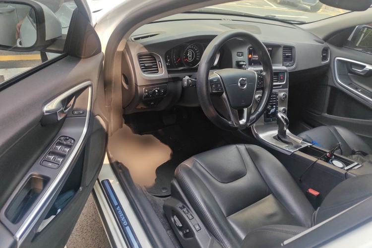 Used Volvo S60 2019 S60L Facelift T5 Intelligent Advanced Edition
