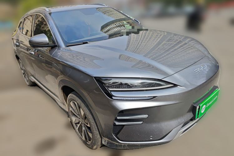 Used BYD Song PLUS New Energy 2025 EV 520km Luxury Version
