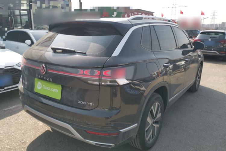 Used Volkswagen Tayron 2023 300TSI Two-Wheel-Drive Luxury Plus Advanced Edition
