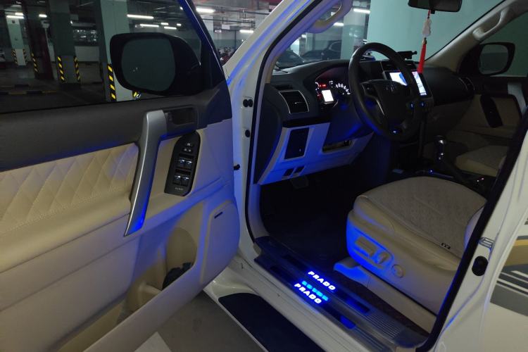 Used Toyota Prado 2023 4.0L GX-R Dubai Edition
