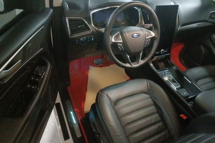 Used Ford Edge 2020 EcoBoost 245 Two-Wheel Drive Titanium 7-Seater